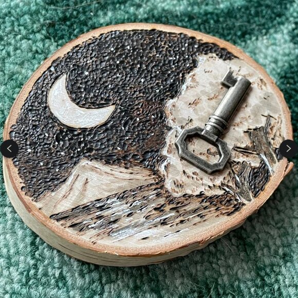 Key Moon Magick - Woodburned Plaque 3" x 3.5" - Witchy Altar Tile Artwork Art - Picture 2 of 4
